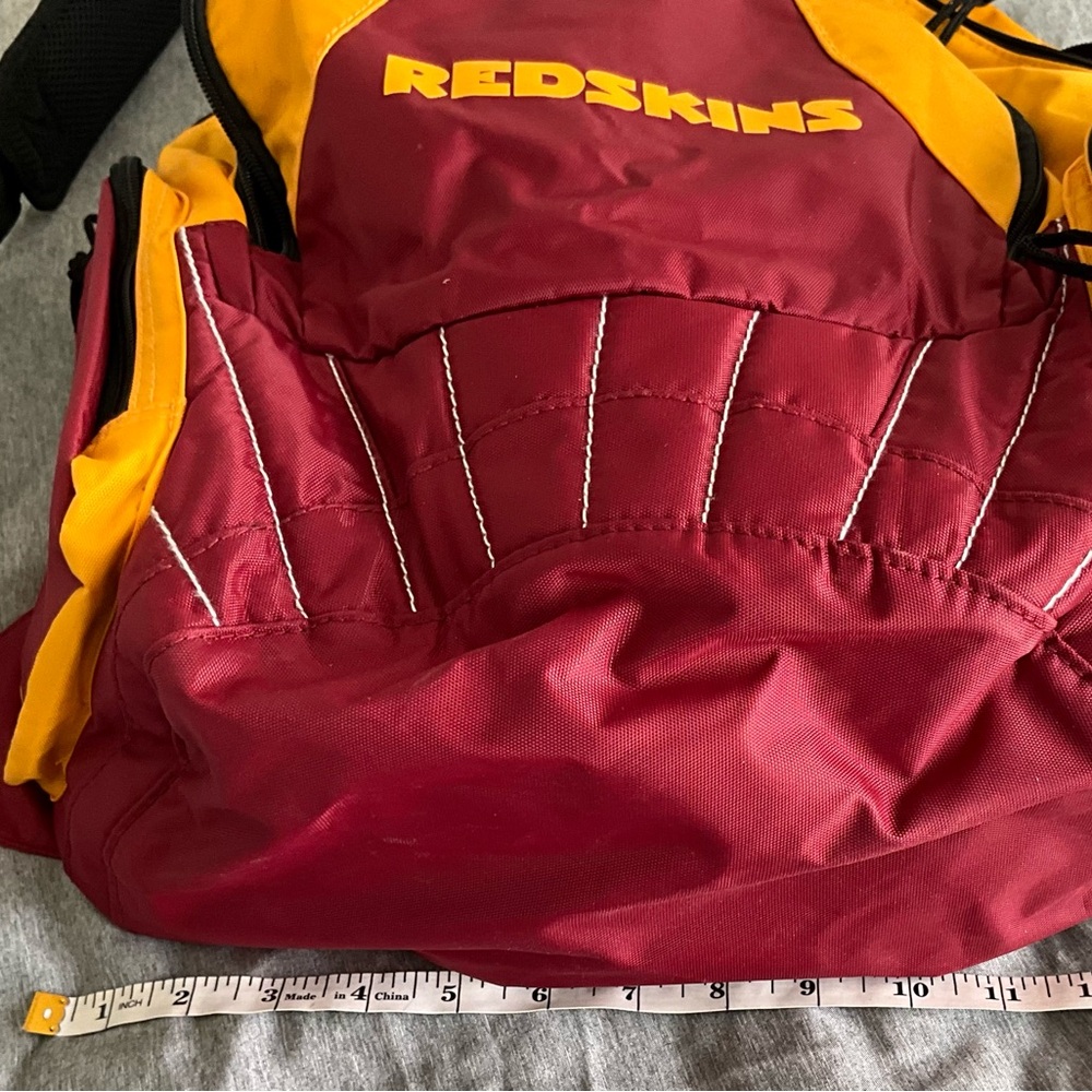 Washington Redskins Reebok Backpack New, Book Bag, NFL - Picture 2 of 6